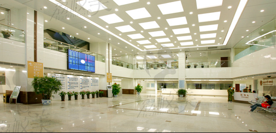 北京大学口腔医院大厅