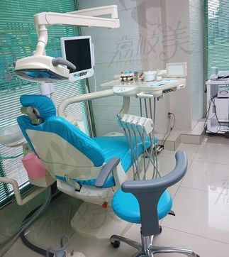 综合治疗牙椅