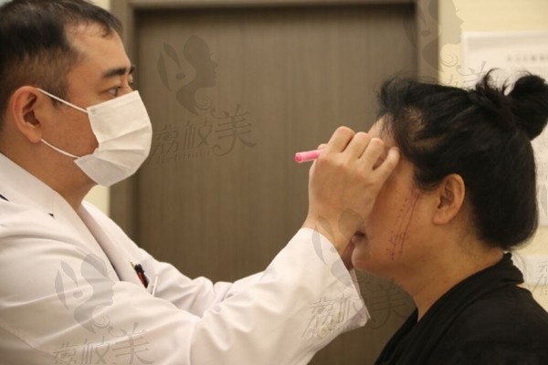 杭州乐一医疗美容诊所面部年轻化技术院长荻野和仁