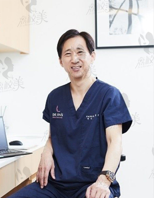 韩国Dr.jin整形外科医院陈泓律代表院长