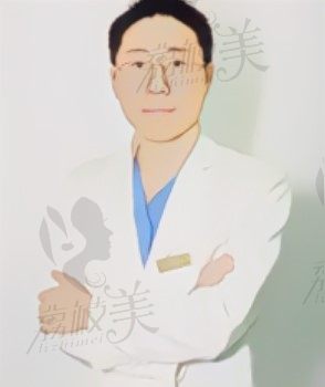 王成云----长沙艺星医疗美容医院主治医师