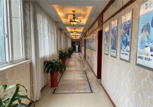 南京医科大友谊整形走廊