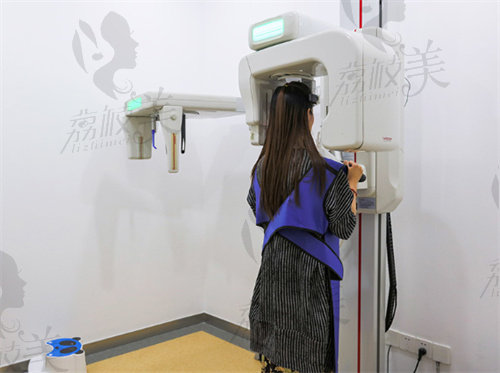 上海摩尔口腔CT室