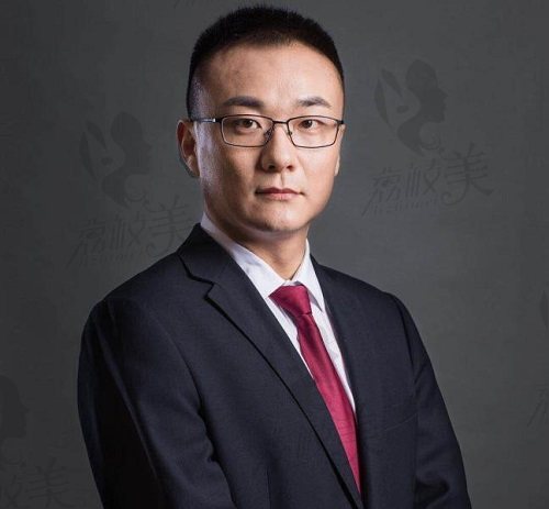 上海星诺口腔医院杨山强医生