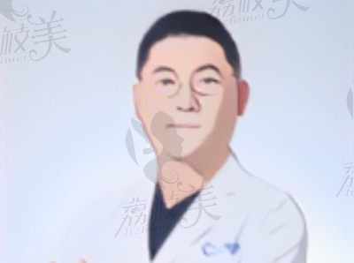 北京正唯口腔许明医生的简单介绍.jpg