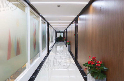 杭州口腔醫(yī)院富陽(yáng)分院走廊