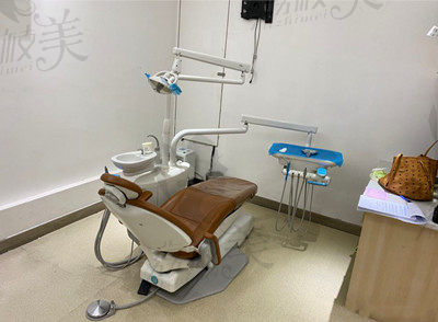 重庆牙卫士口腔诊疗室2