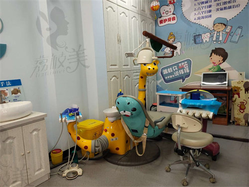 晋城牙医生口腔门诊部儿童诊室