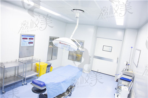 上海医颜医疗美容室内治疗室