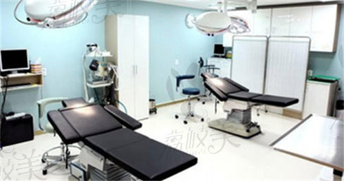 成都后美医疗美容医院拥有多间层流无菌手术室