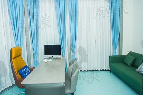 长沙开福毳发植发医疗美容面诊室