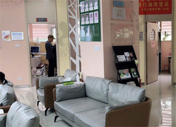 武汉大众口腔医院根管治疗费用是多少