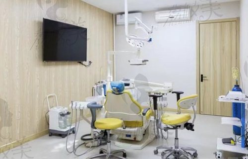 大连齿医生口腔医院诊疗室