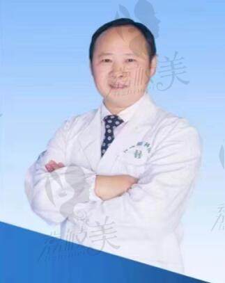 长沙博视眼科医院副医师业务院长李亚清