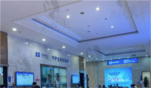 玉溪艾維眼科醫(yī)院李旭松技術可靠