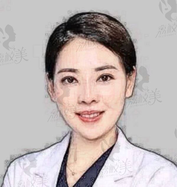 凯里伊尔美整形美容杨胡凤医生