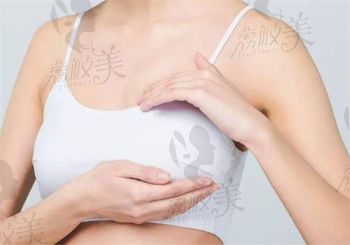 乳房再造手術(shù)價(jià)格表.jpg