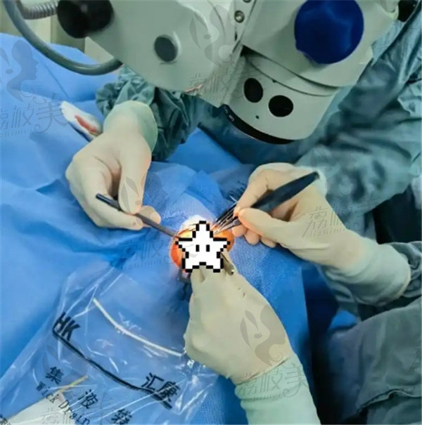 眼睛斜视矫正手术zui佳年龄是多少