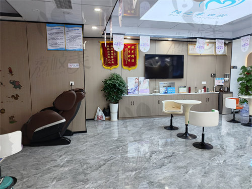 赣州阳之光口腔门诊部地址