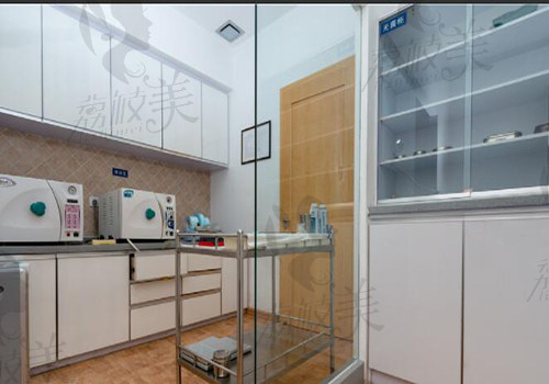 成都瑞泰口腔牙周病治療價格