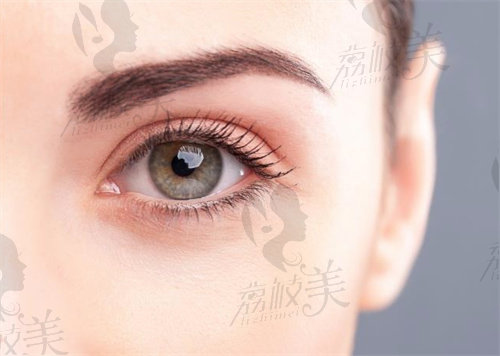 上海海華安洪賓做眼周年輕化