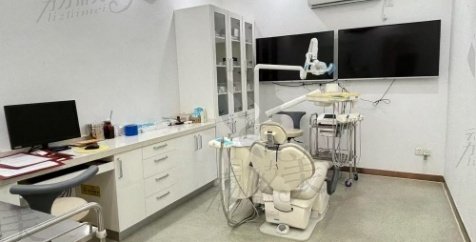 三亚舒诺口腔和拜博口腔技术实力PK：从牙齿矫正到种植牙，谁技高一筹？