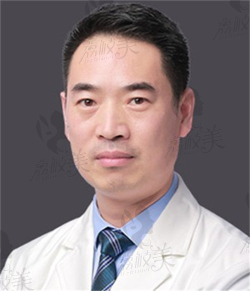 温州牙博士口腔医院张瑞杰