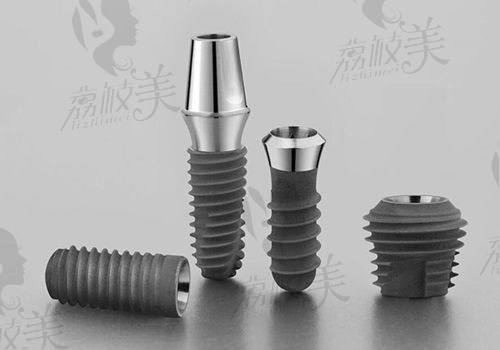 新疆医科大学第一附属医院口腔科怎么预约挂号？