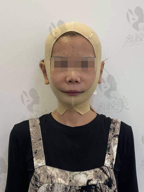 5. 南京华美医疗美容醫院 - 张文东