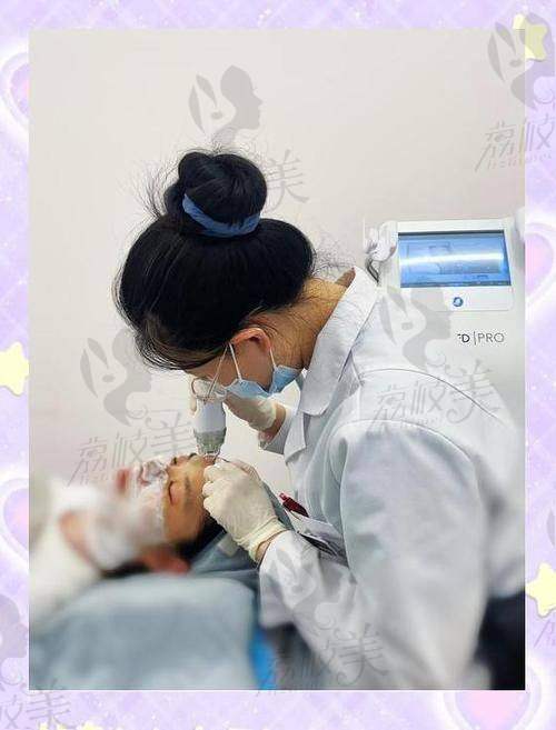 为什么选择崔晶莹医生做注射？理由太实在！